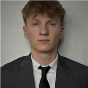 Docente di Matematica, Fisica, Informatica e Inglese per studenti di liceo, scuole superiori e istituti tecnici